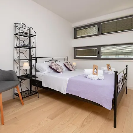 Apartman Amadea Apartment